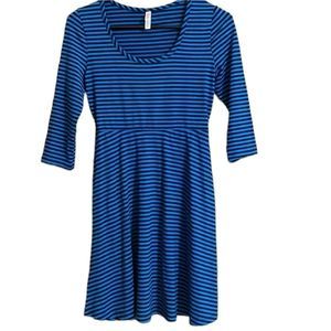 •XHILARATION• NWOT blue striped dress size small